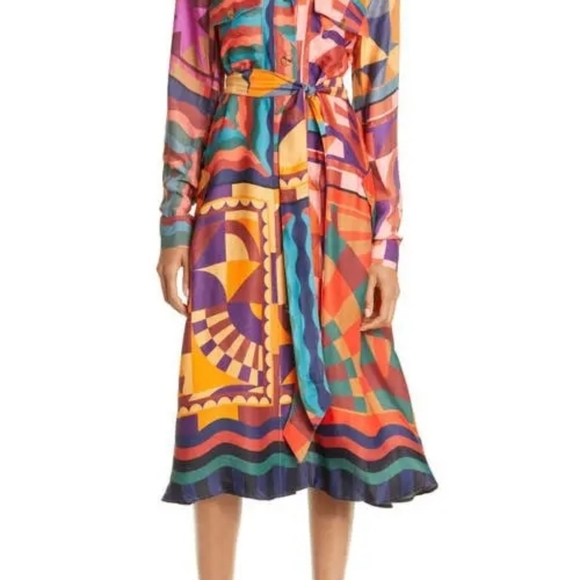 FARM Rio Graphic Scarves Shirtdress - Picture 7 of 7